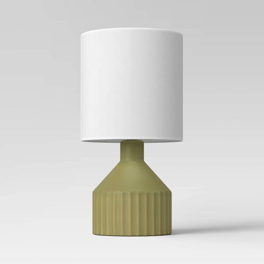 ribbed-ceramic-mini-table-lamp-green-threshold-1