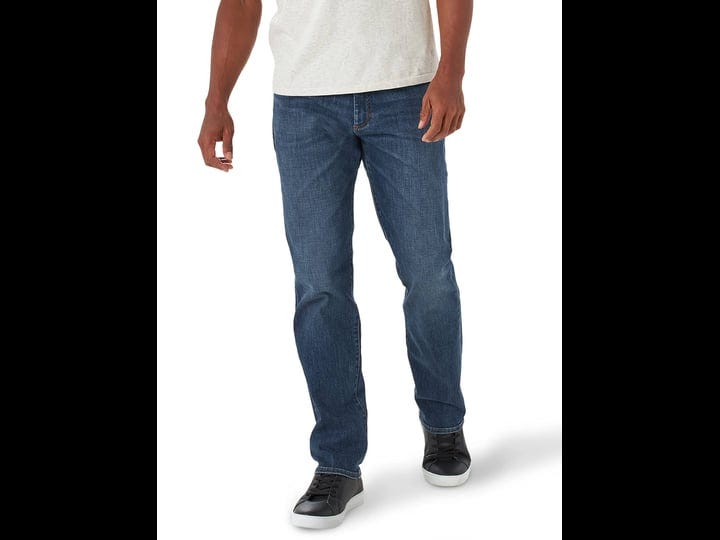 lee-mens-extreme-motion-straight-taper-jean-1