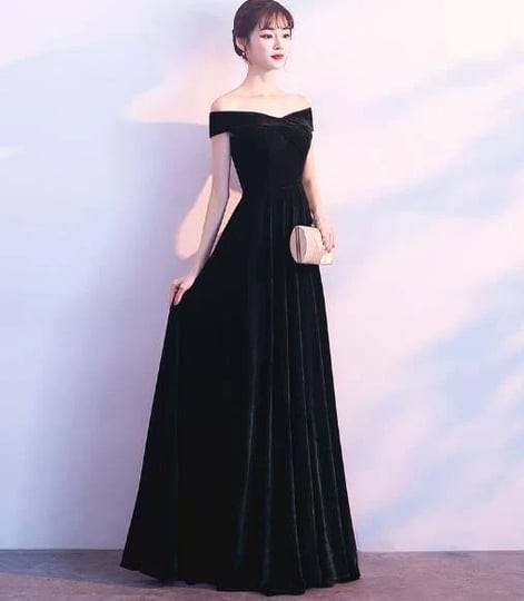 lovelife-black-velvet-long-bridesmaid-dress-long-party-dress-2020-1