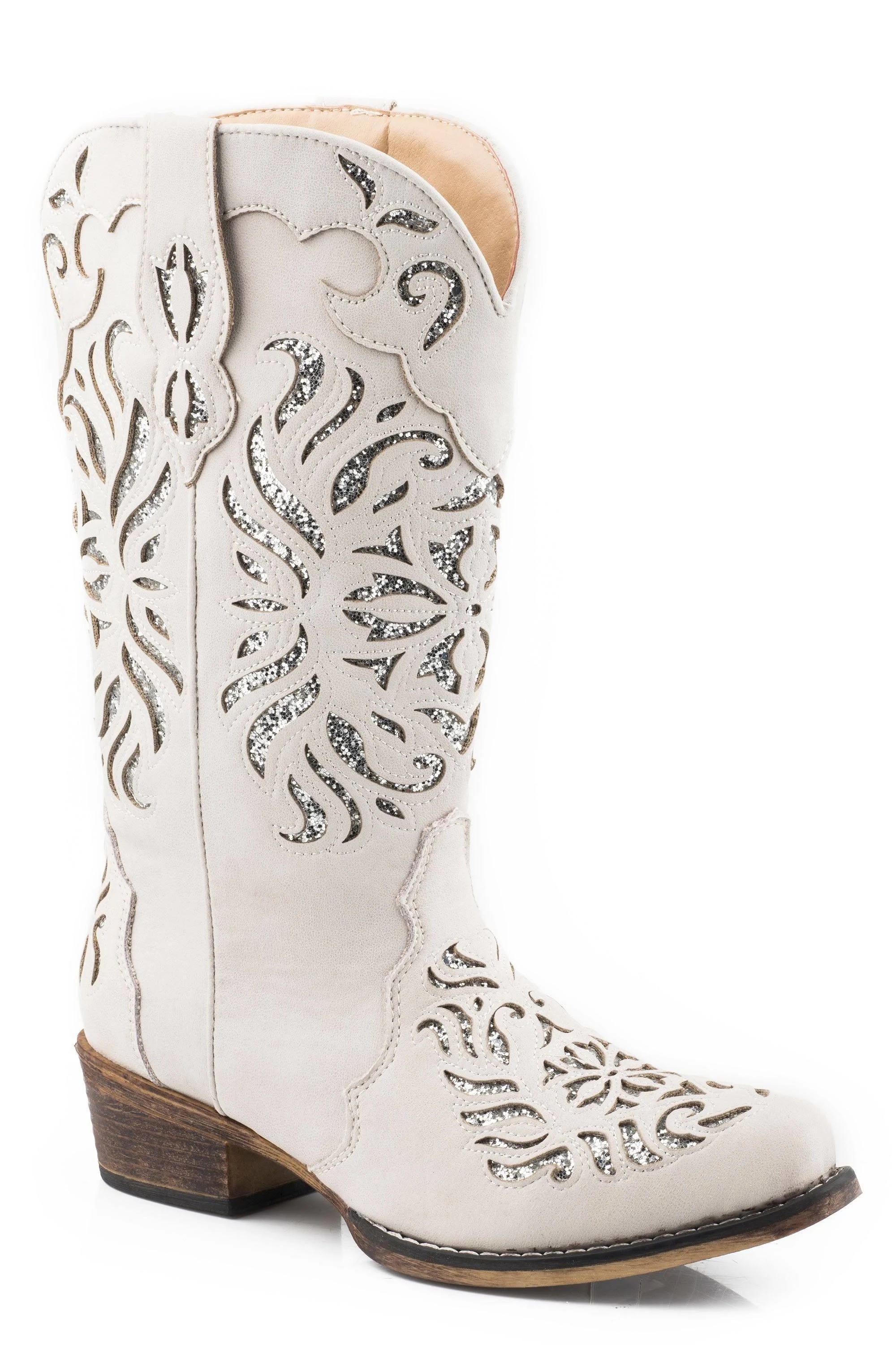 Embroidered Leather Western Snip Toe Boots | Image
