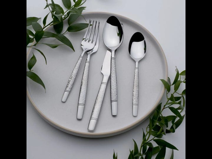 towle-living-forged-melanie-20-piece-stainless-steel-flatware-set-1