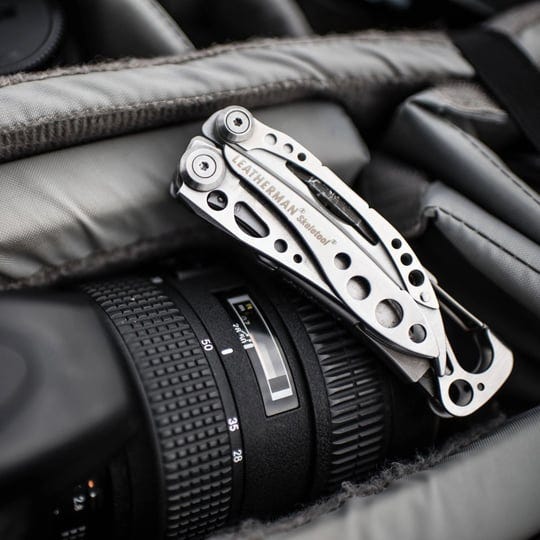 leatherman-skeletool-multi-tool-1