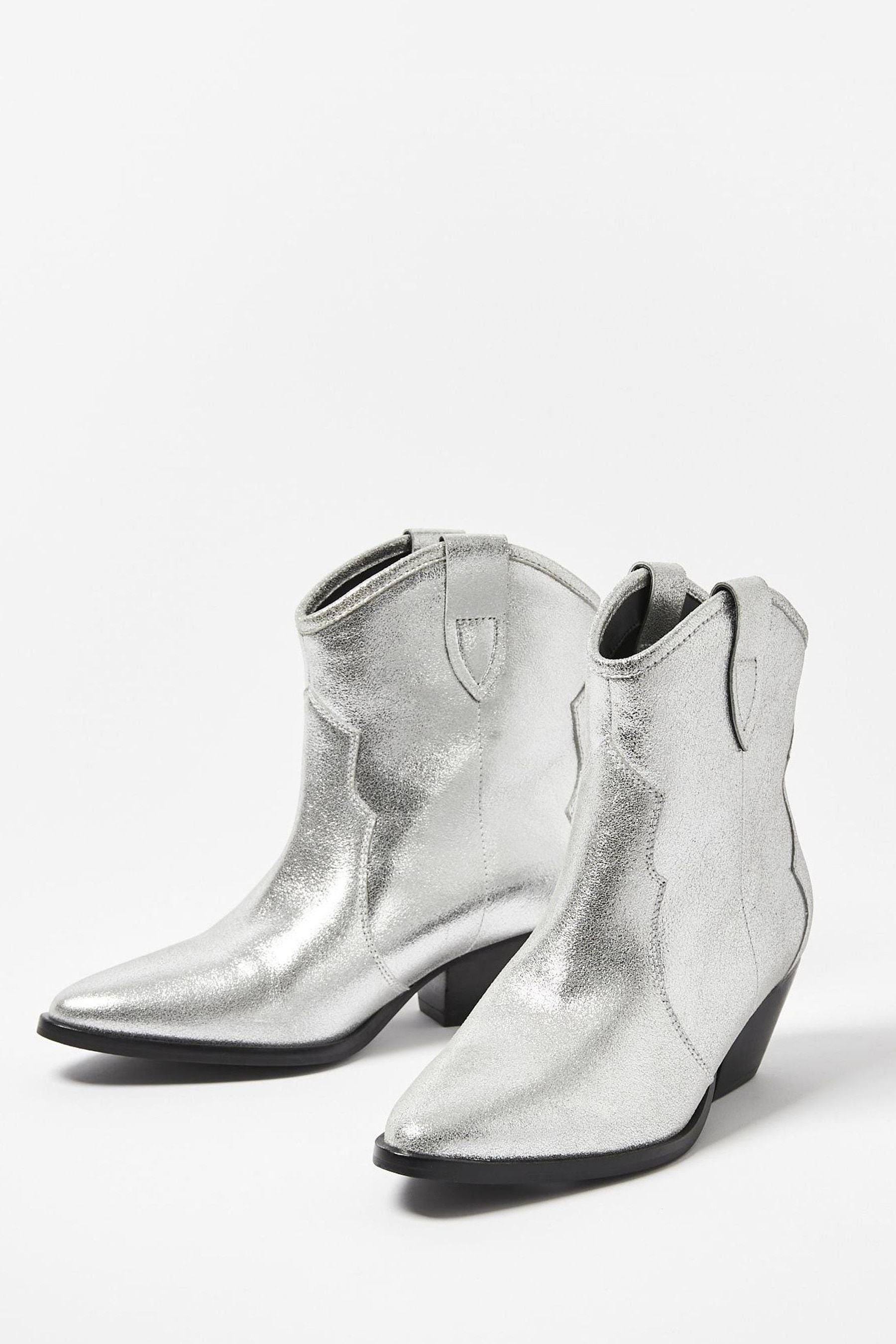 Stylish Silver Western Leather Boots | Image