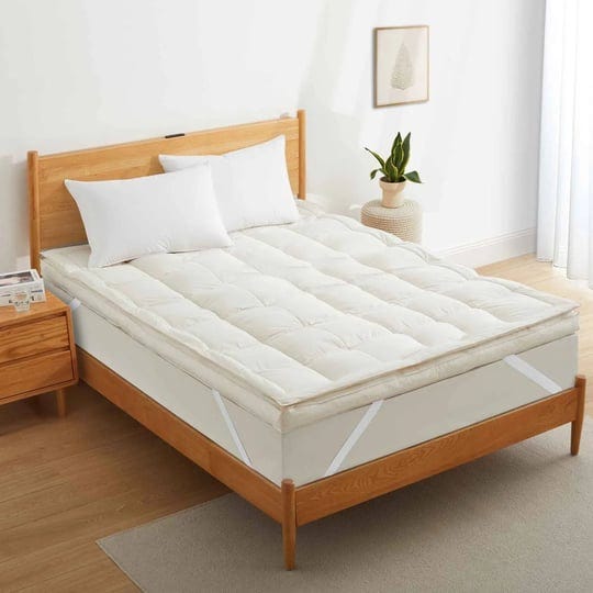 adley-3-feathers-mattress-topper-white-noise-bed-size-queen-1