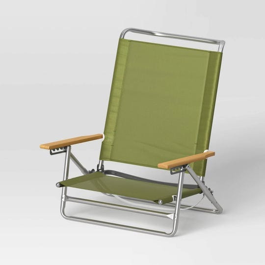 recycled-fabric-5-position-aluminum-outdoor-portable-beach-chair-with-wood-arms-green-threshold-1