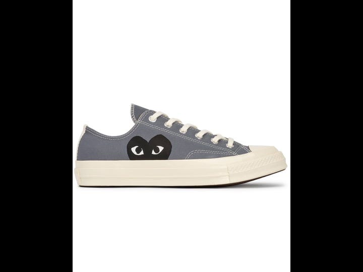 comme-des-gar-ons-play-gray-converse-edition-chuck-70-sneakers-1