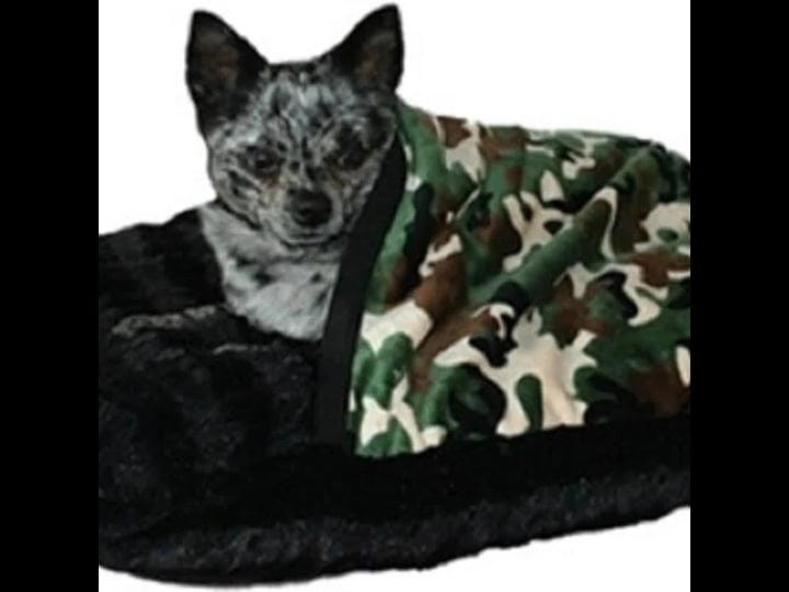 army-camouflage-pet-pockets-bedding-for-pets-that-burrow-1