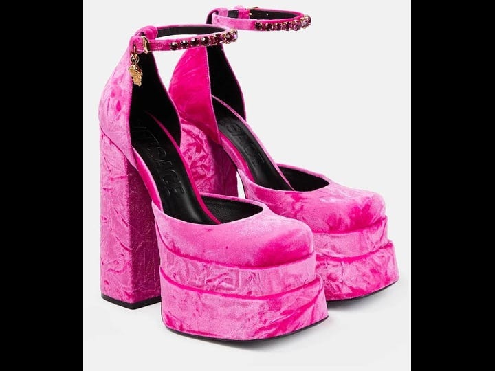 versace-medusa-aevitas-velvet-platform-pumps-pink-1