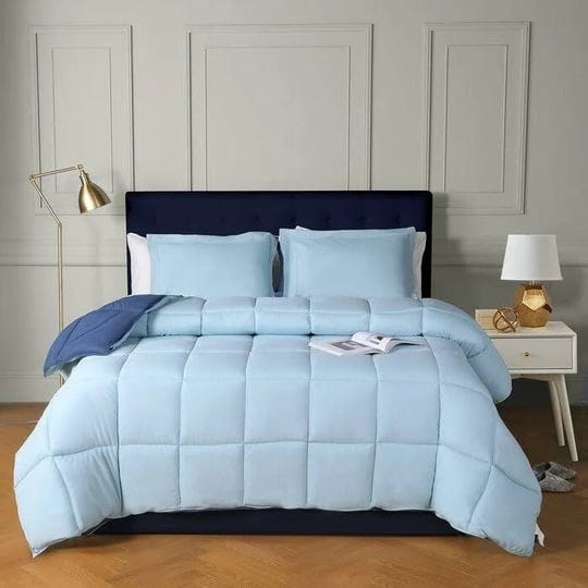 full-queen-traditional-microfiber-reversible-3-piece-comforter-set-in-blue-navy-1