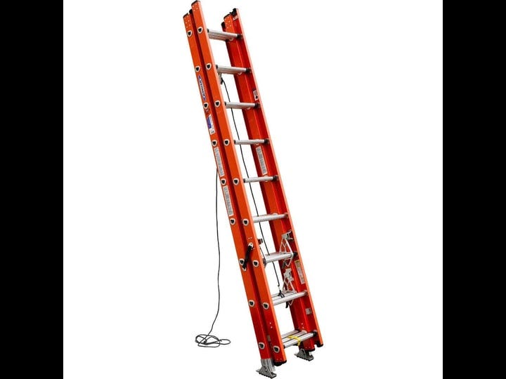 werner-d6224-3-24-ft-type-ia-fiberglass-3-section-d-rung-extension-ladder-1