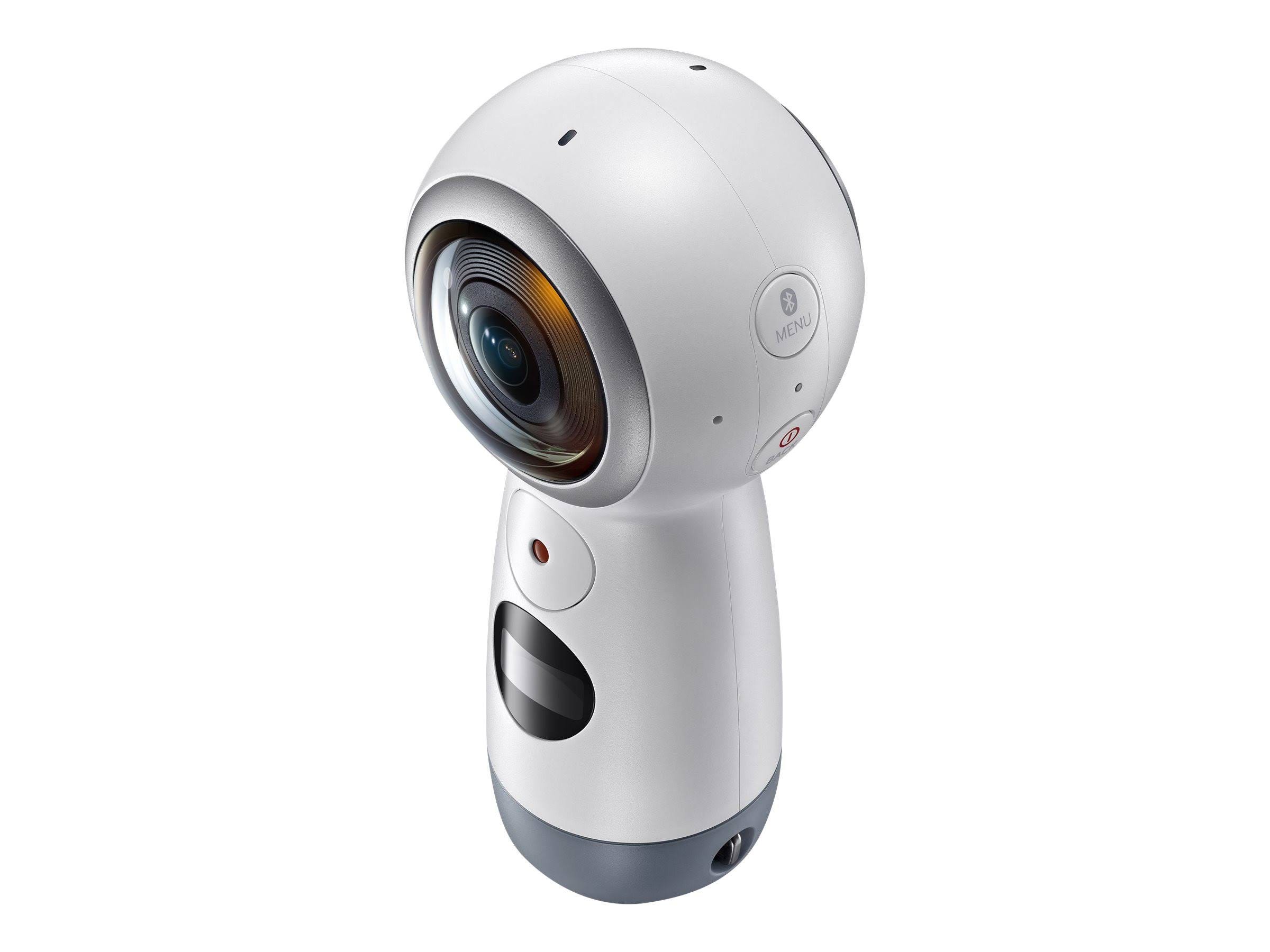 Samsung Gear 360 2017 Edition: Capture a Panoramic 4K 3D Experience | Image