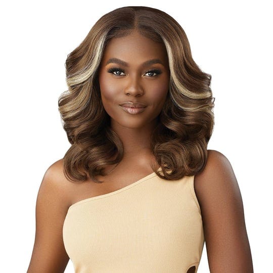 outre-perfect-hairline-synthetic-13x4-lace-frontal-wig-imani-golden-honey-blonde-1