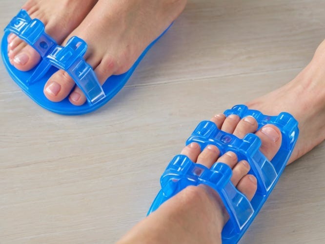 Toe-Separators-1