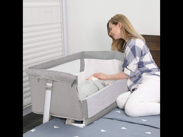 ronbei-baby-bassinet-bedside-sleeper-babies-crib-bed-adjustable-portable-bed-light-grey-1