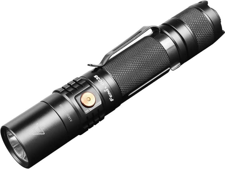 fenix-uc35-flashlight-1