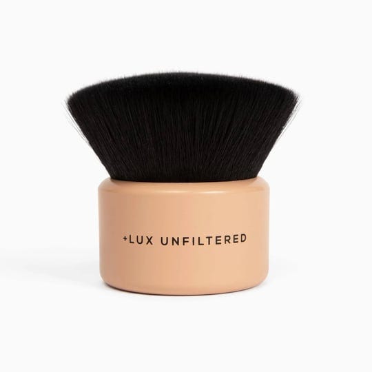 lux-unfiltered-blending-body-brush-body-makeup-tool-for-blending-self-tanner-body-glow-body-bronzer--1