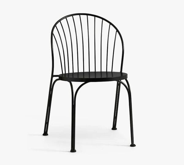 outdoor-metal-bistro-chair-black-pottery-barn-1
