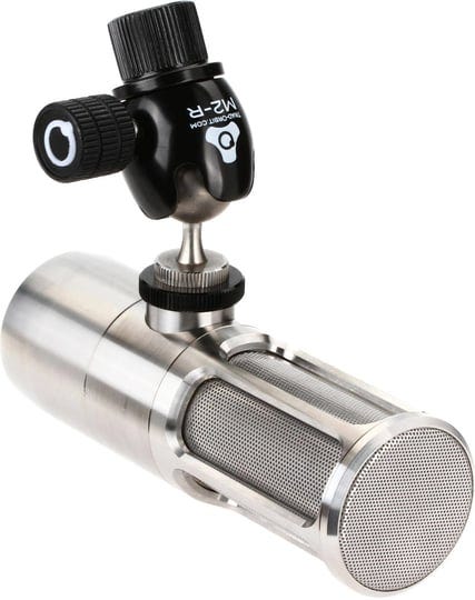 earthworks-icon-pro-xlr-streaming-microphone-1