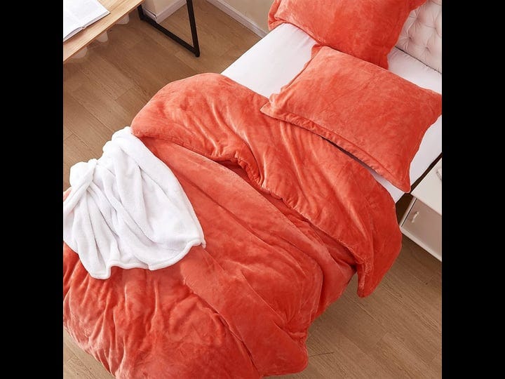 the-original-plush-coma-inducer-oversized-comforter-set-living-coral-twin-xl-1