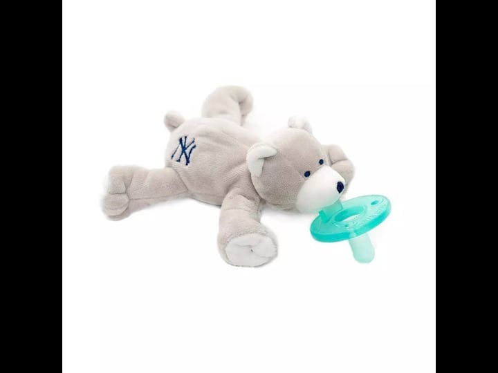 wubbanub-baby-pacifier-new-york-yankees-bear-1