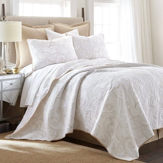 levtex-perla-white-king-quilt-set-1