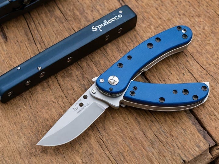 Spyderco-Compression-Lock-2