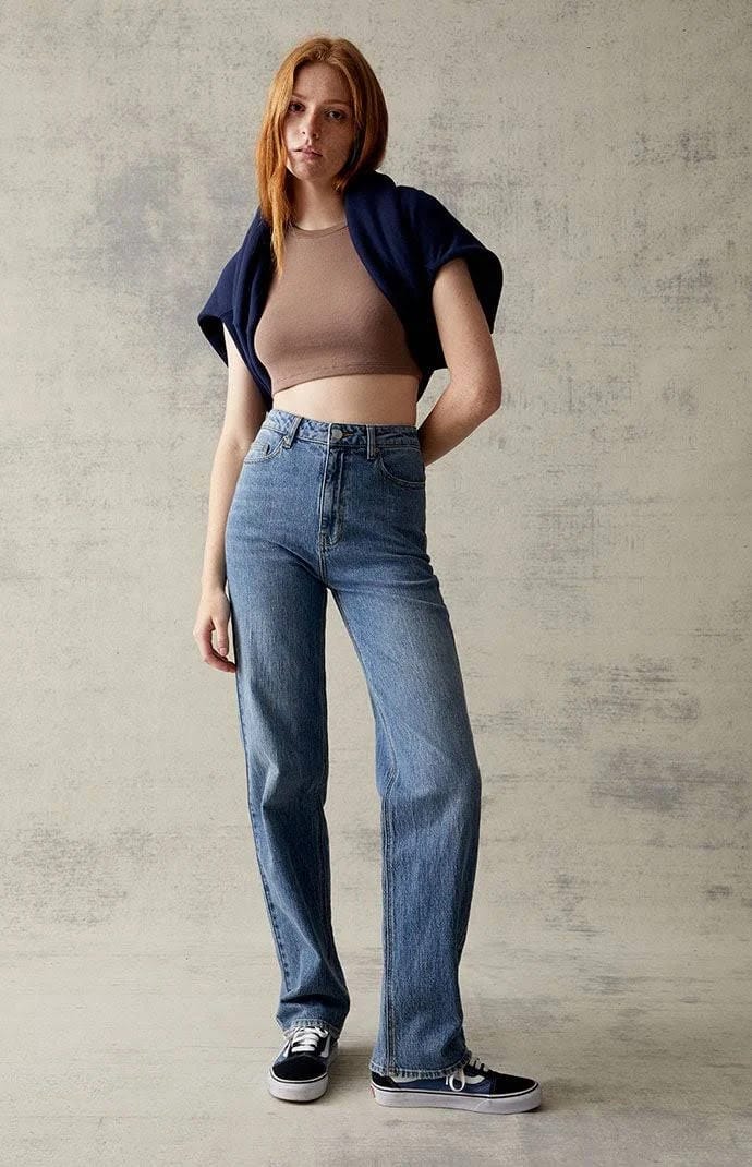 Mid-Waisted '90s Boyfriend Jeans with Stretch for Women | Image