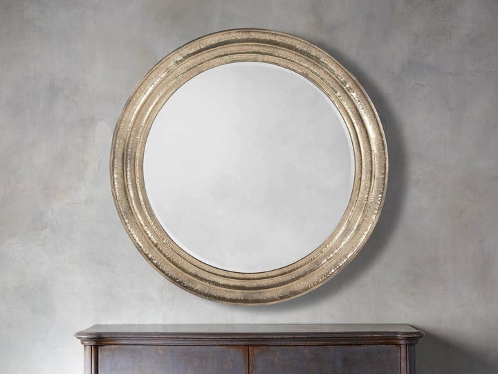 grand-stepped-round-mirror-in-metal-brass-arhaus-1
