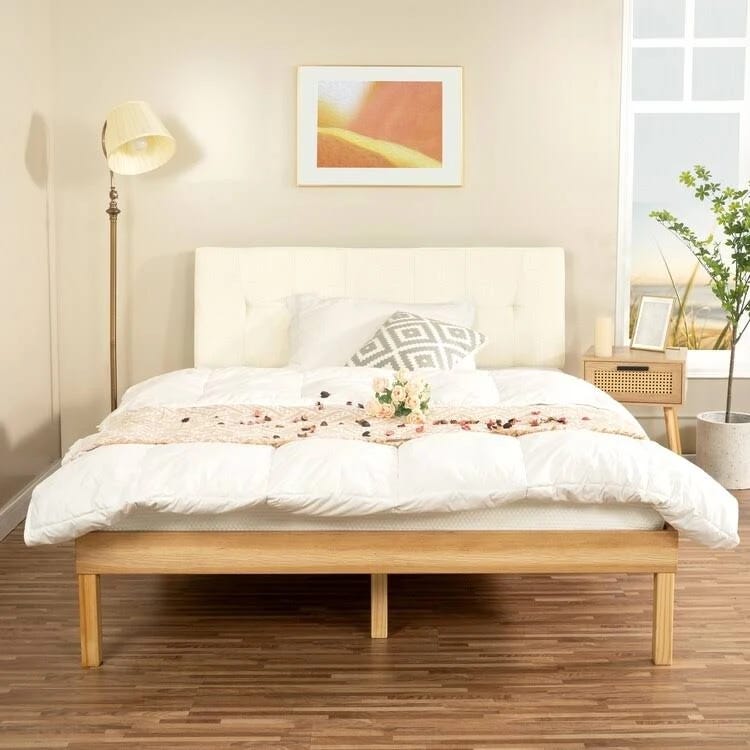 Luxurious Solid Wood Platform Bed for a Light and Spacious Room | Image