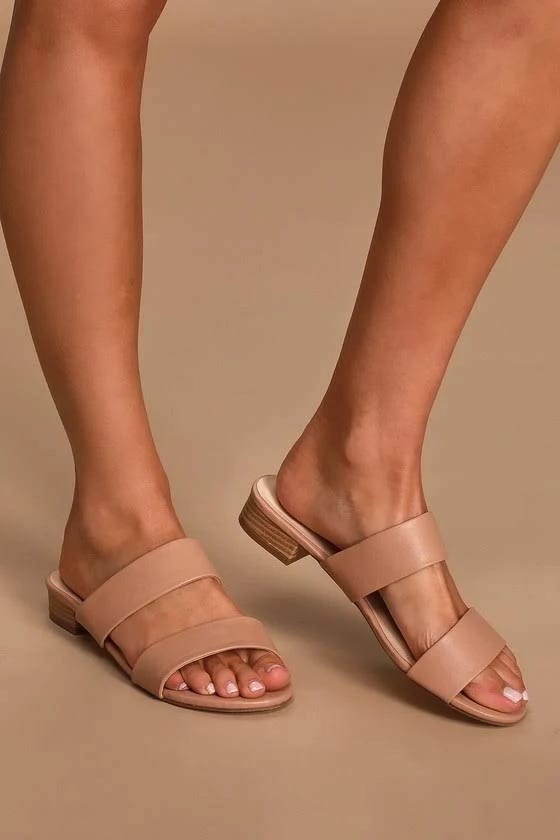 Fashionable Vegan Nude Sandals for Summer Travel | Image