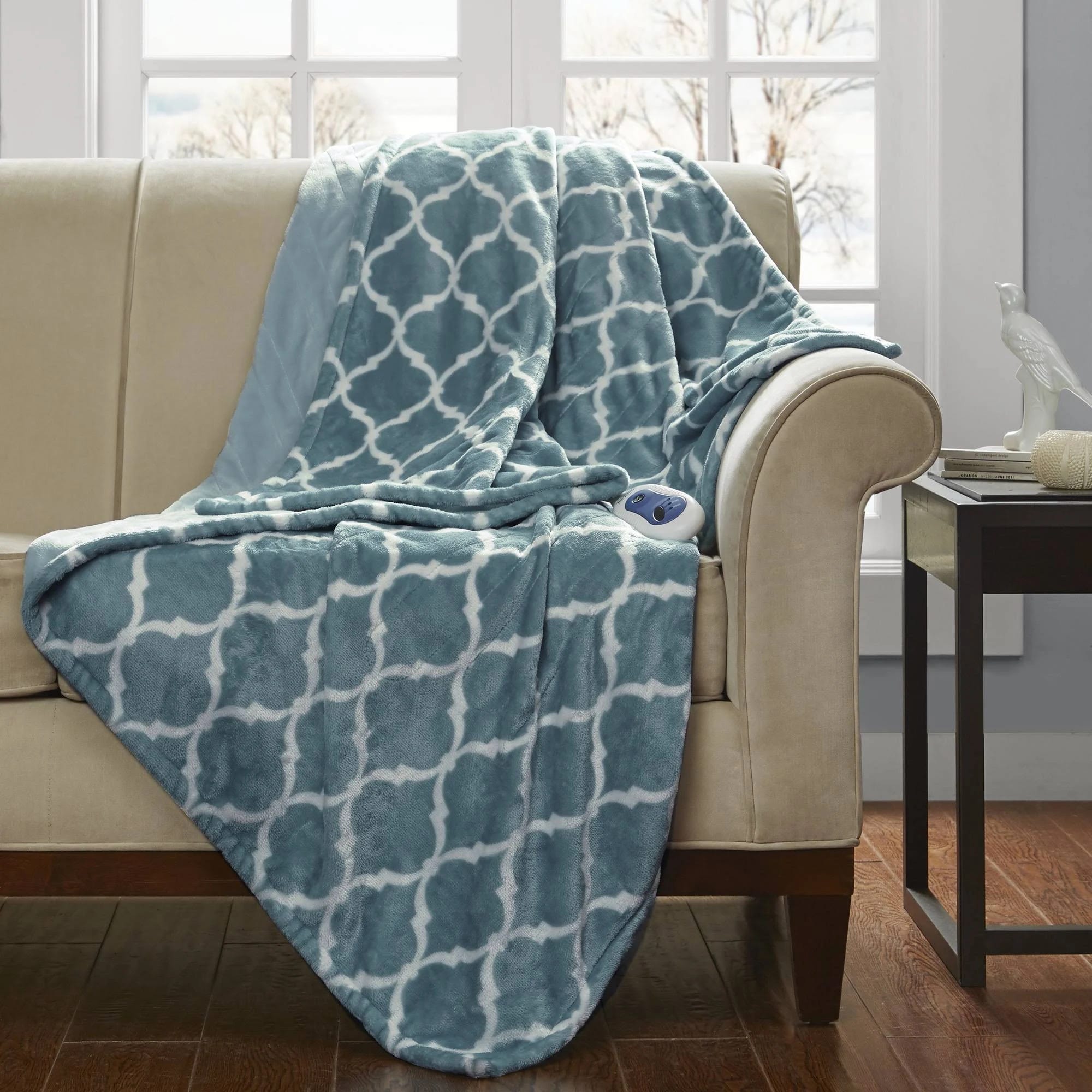 Beautyrest Heated Ogee Throw - Aqua - 60 X 70 with Secure Comfort Technology | Image