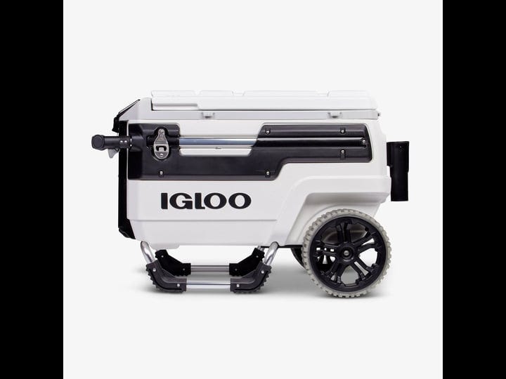 igloo-trailmate-marine-70-qt-cooler-1