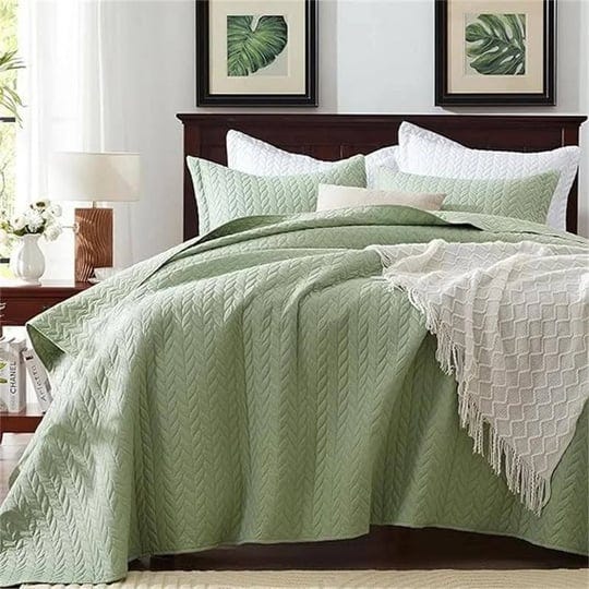 quilts-coverlets-sage-green-a-3-piece-full-queen-1