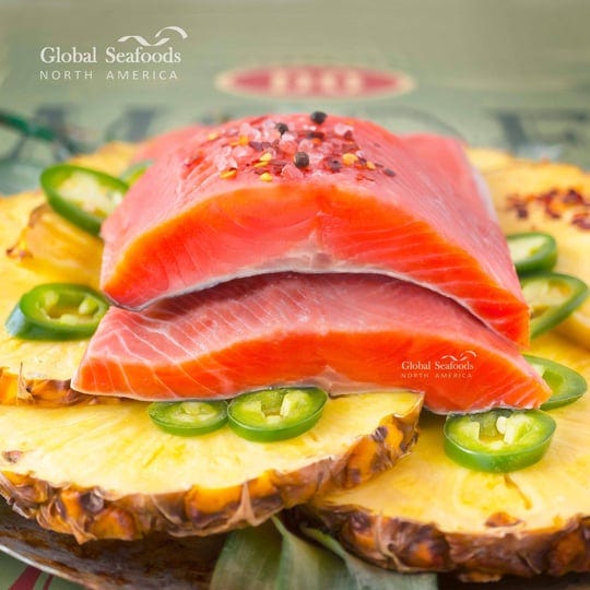 global-seafoods-north-america-wild-caught-alaskan-king-salmon-fillets-nutrient-rich-tasty-5-pounds-1