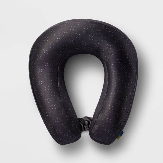 memory-foam-travel-neck-pillow-black-open-story-1