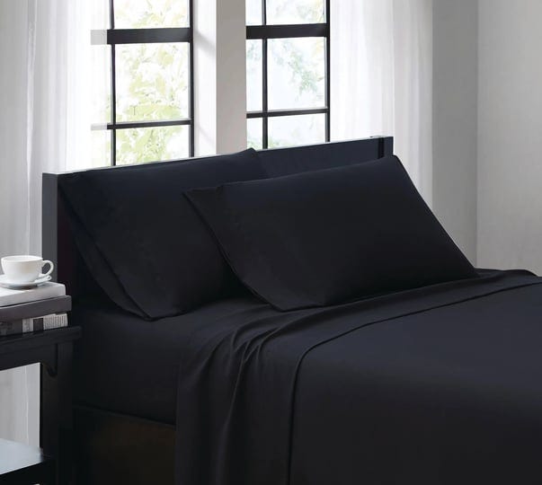 truly-soft-everyday-black-queen-sheet-set-1