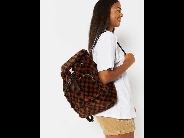 skinnydip-london-womens-checkerboard-fluff-utility-backpack-black-size-regular-1