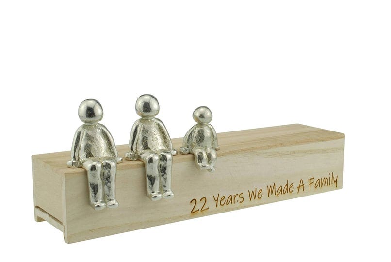 22nd-anniversary-idea-22-years-we-made-a-family-metal-ornament-choose-your-family-combination-1-chil-1