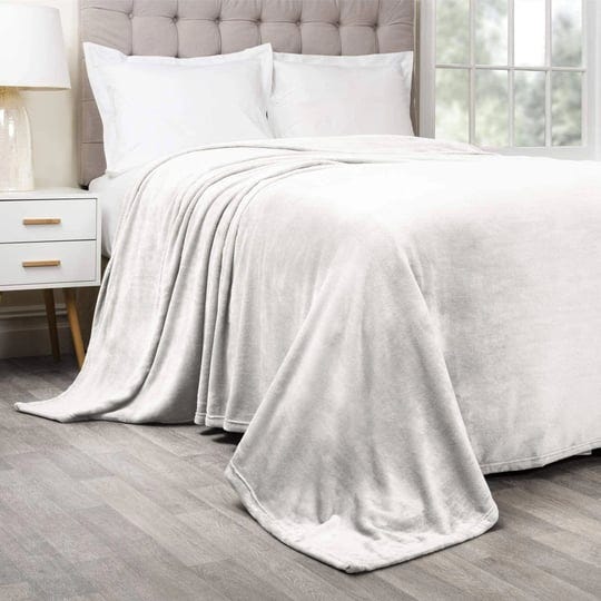 shopbedding-cream-throw-blanket-fleece-lightweight-throw-blanket-for-couch-or-sofa-solid-flannel-bla-1