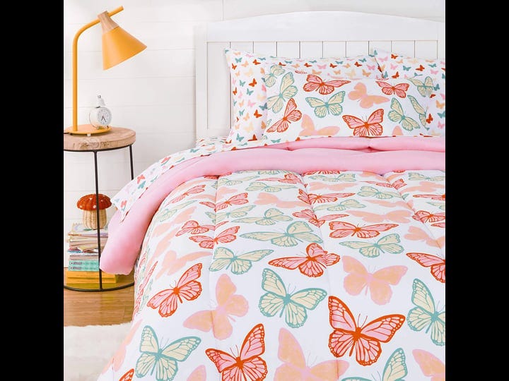 amazon-basics-kids-easy-wash-microfiber-bed-in-a-bag-bedding-set-twin-butterfly-friends-1