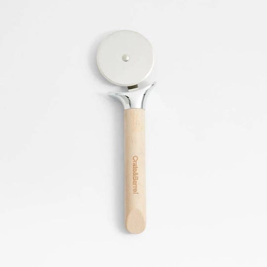 crate-barrel-straight-pastry-cutter-wheel-with-beechwood-handle-1