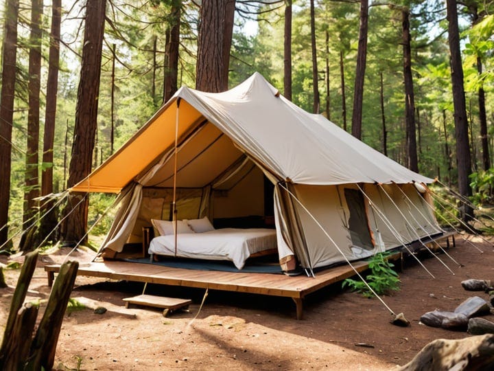 5-Bedroom-Tent-4