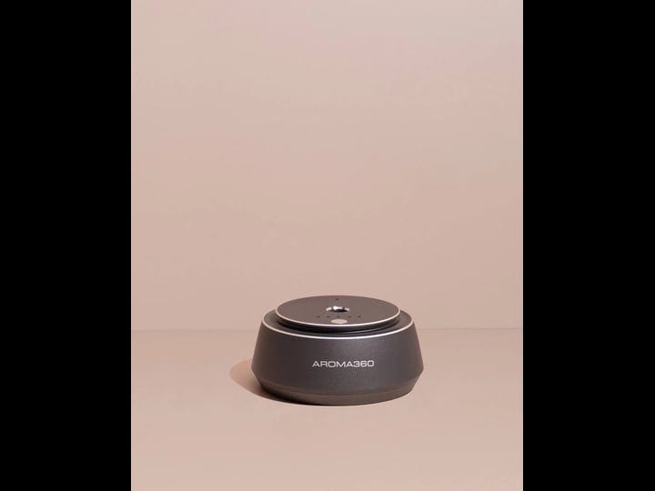 aroma360-smart-car-air-freshener-aromatherapy-diffuser-1