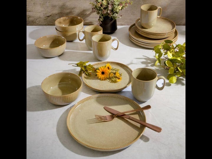 blaise-16-piece-dinnerware-set-service-for-4-gibson-1