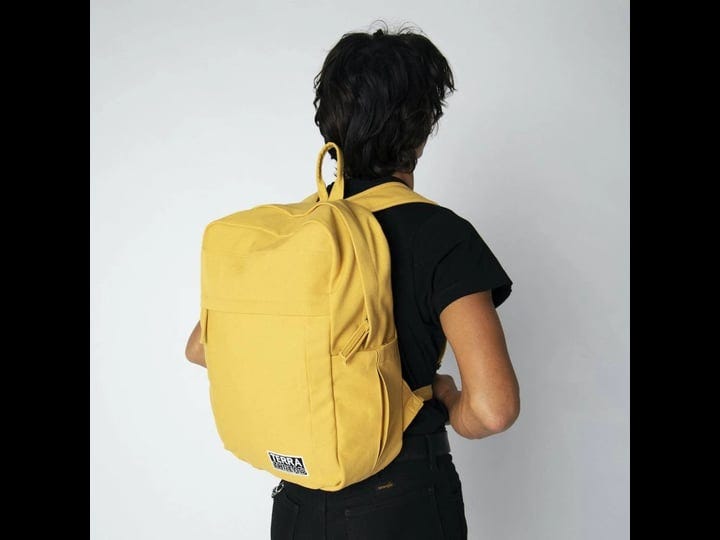 earth-backpack-yellow-1