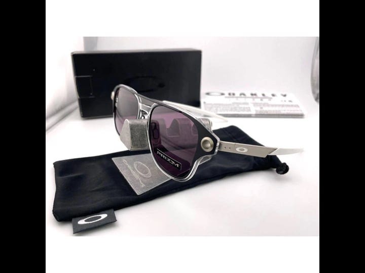 oakley-coldfuse-matte-black-with-prizm-indigo-sunglasses-oo6042-03-1