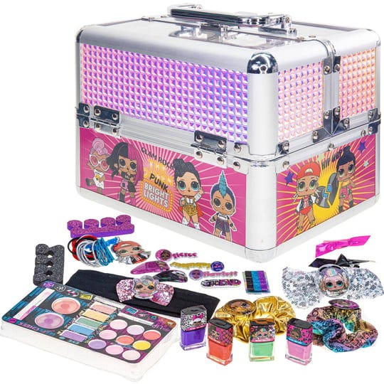 townley-girl-train-case-cosmetic-makeup-set-for-girls-1