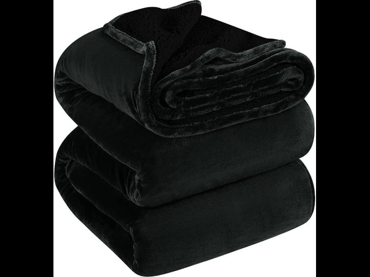 utopia-bedding-sherpa-bed-blanket-king-size-black-480gsm-plush-blanket-1