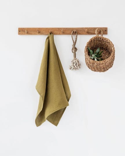 linen-dish-towel-in-olive-green-magiclinen-1