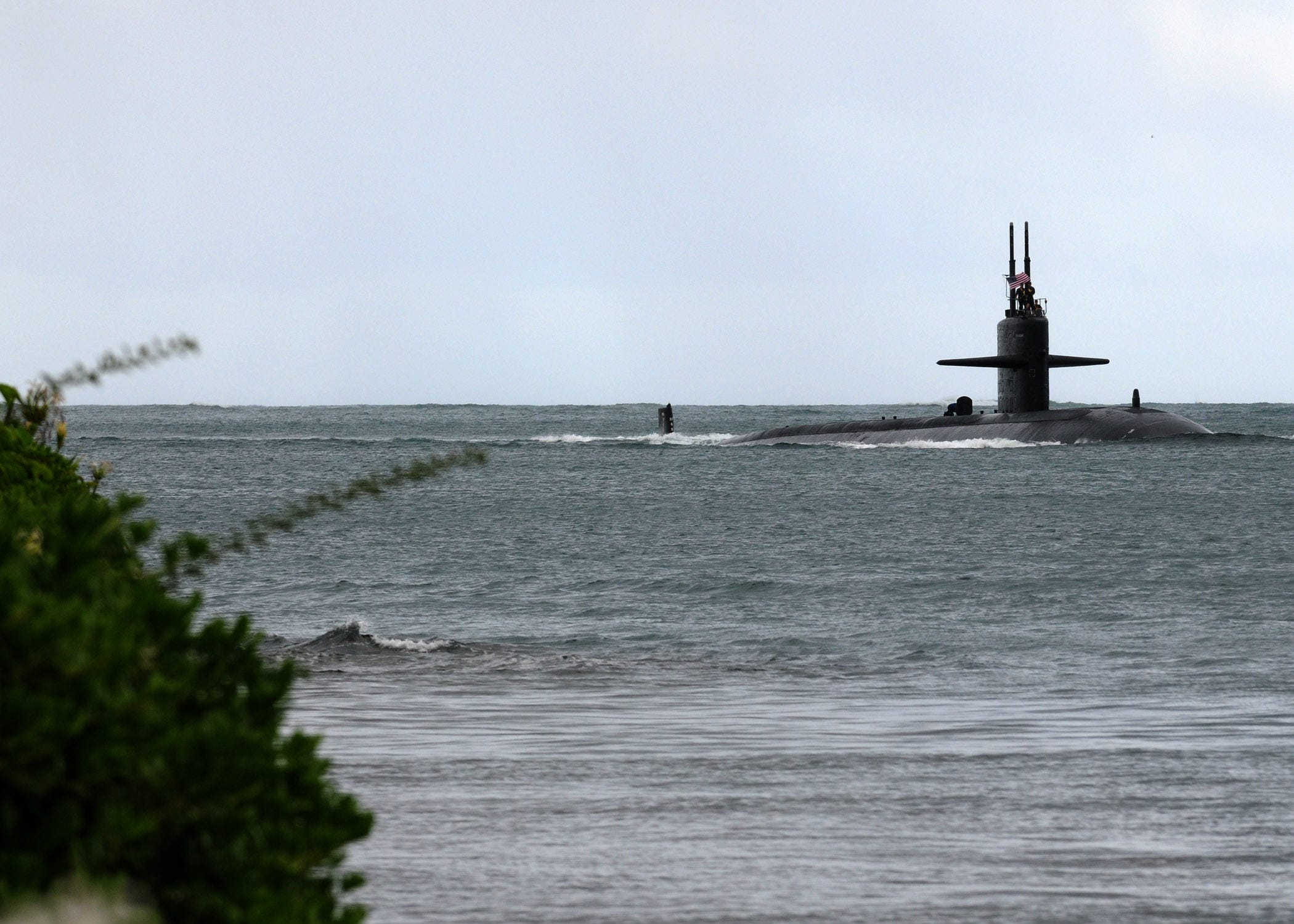 The Los Angeles-class fast-attack submarine USS Bremerton returns to Joint Base Pearl Harbor-Hickam after participating in Rim of the Pacific 2010 exercises. RIMPAC is a biennial, multinational exercise designed to strengthen regional partnerships and improve multinational interoperability.